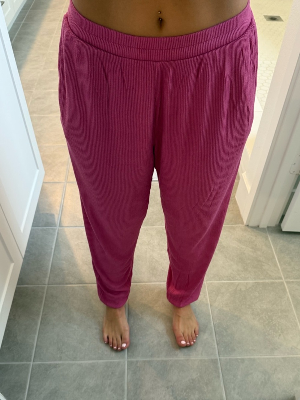 Alo Ribbed Joggers in Raspberry Sorbet - Picture 2 of 6